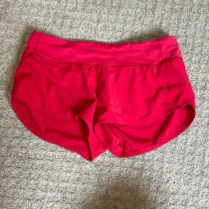 Lululemon Speed up shorts 2.5”